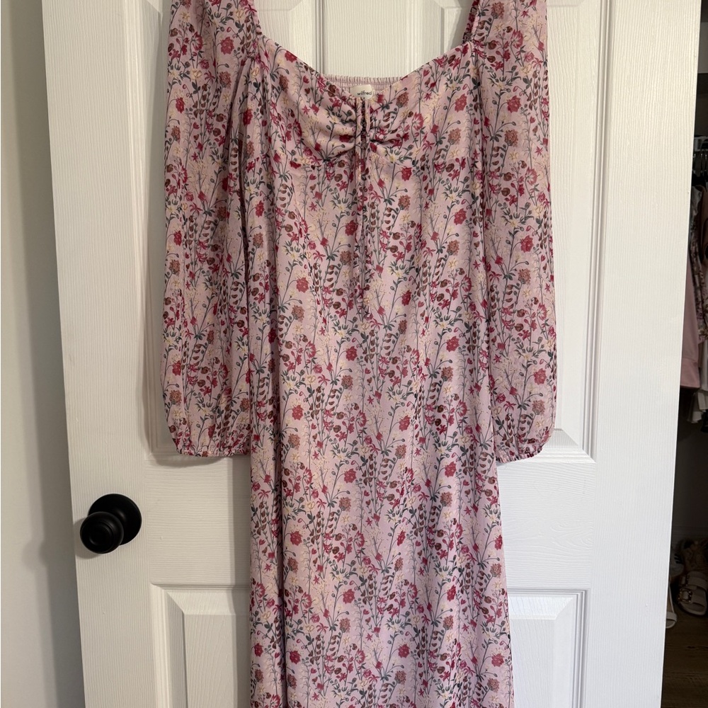 Wilfred Long Sleeve Floral Dress in Pink and White